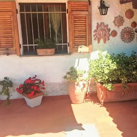 La Casa Del Sole Fresonara (Liguria)