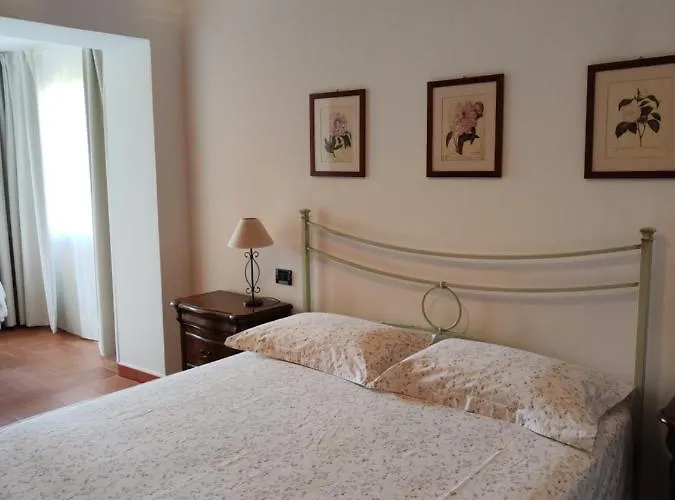 La Casa Del Sole Gæstehus Fresonara (Liguria)