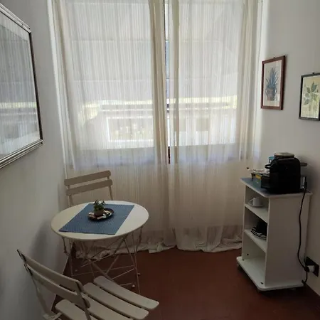 Πανσιόν La Casa Del Sole 3*
